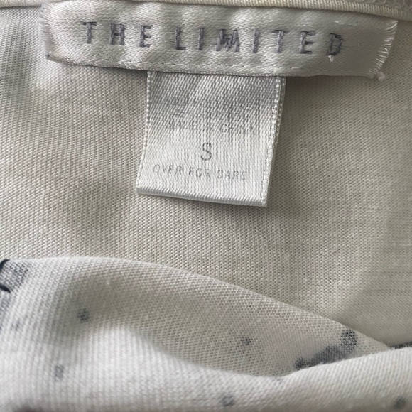 The Limited Tee - Picture 14 of 15
